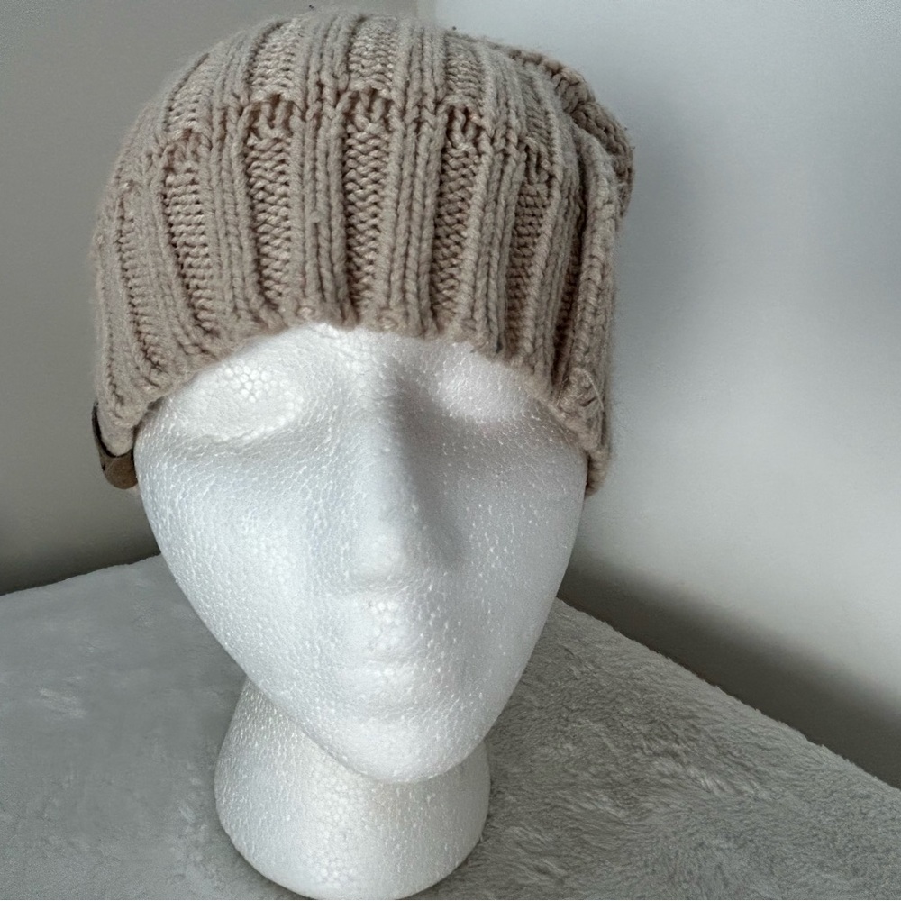 C.C Beige‎ Knit Crochet Cap Beanie